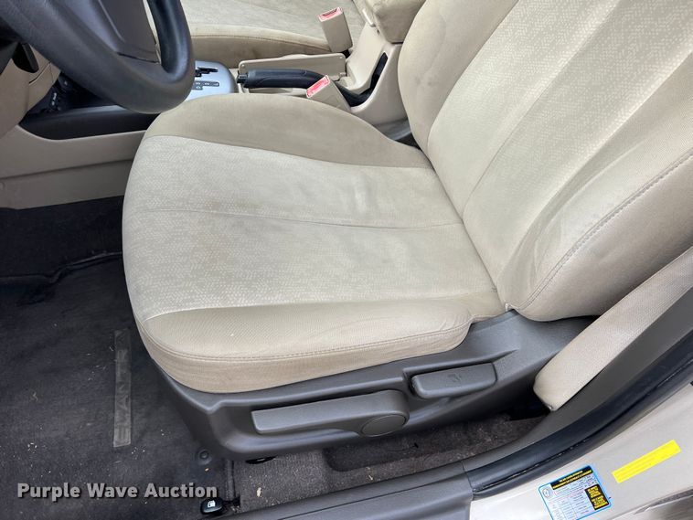 image for item DP0004 2010 Hyundai Elantra