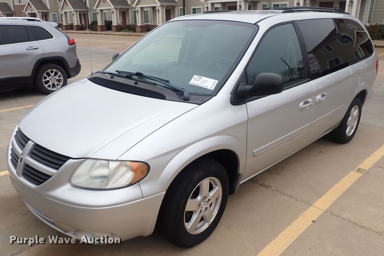 image for item DQ5051 2006 Dodge Grand Caravan  van