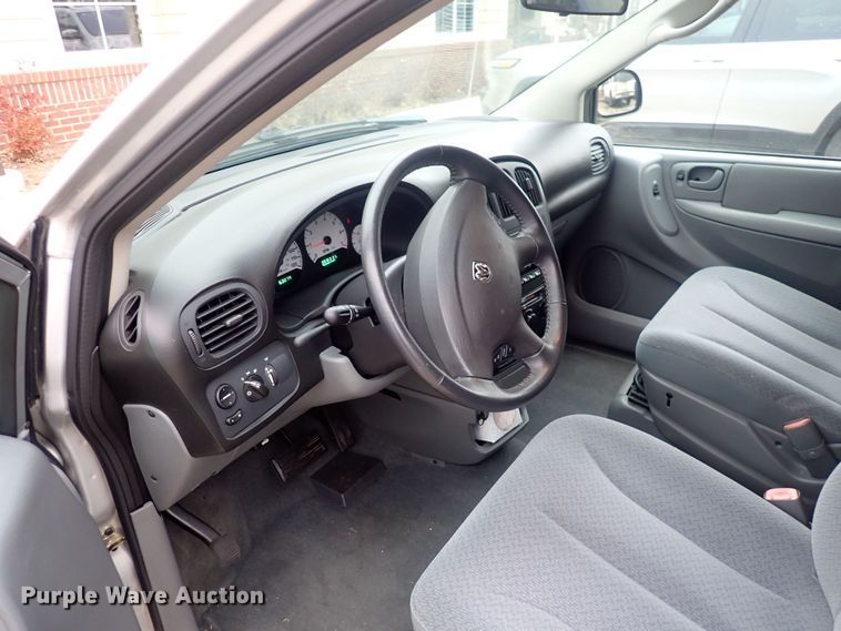 image for item DQ5051 2006 Dodge Grand Caravan  van