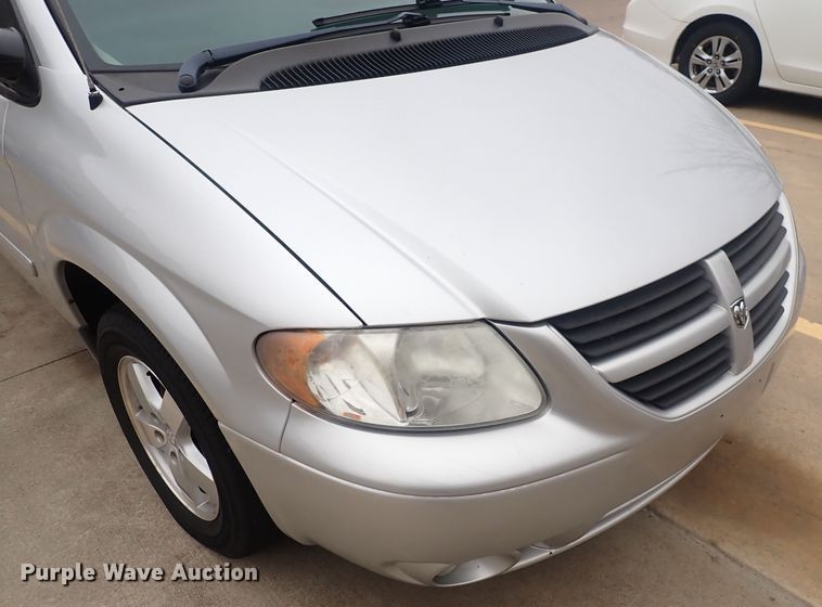 image for item DQ5051 2006 Dodge Grand Caravan  van