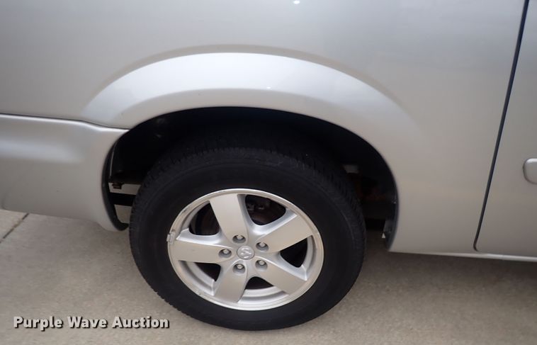 image for item DQ5051 2006 Dodge Grand Caravan  van