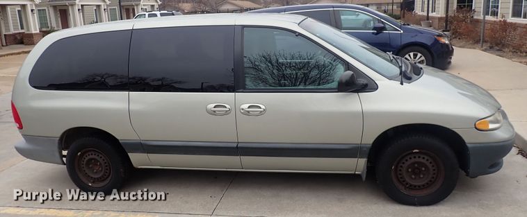 image for item DQ5052 2000 Dodge Grand Caravan  van