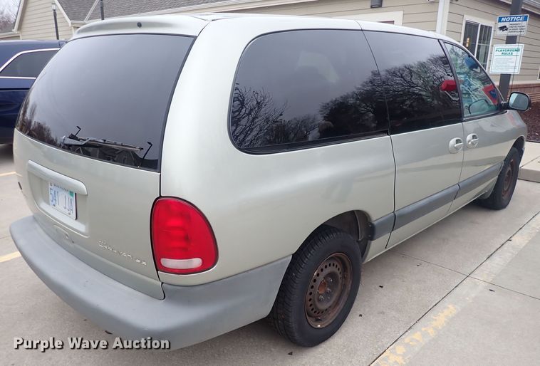 image for item DQ5052 2000 Dodge Grand Caravan  van