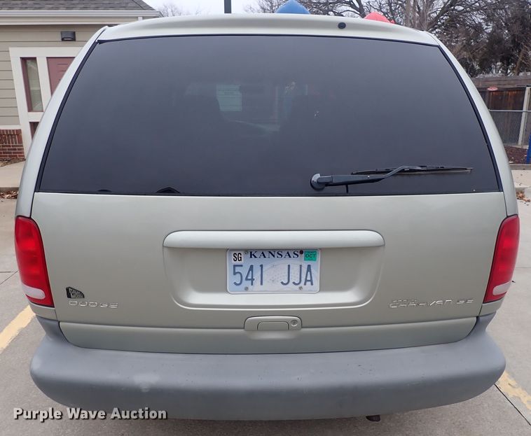 image for item DQ5052 2000 Dodge Grand Caravan  van