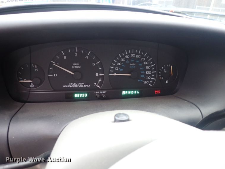 image for item DQ5052 2000 Dodge Grand Caravan  van