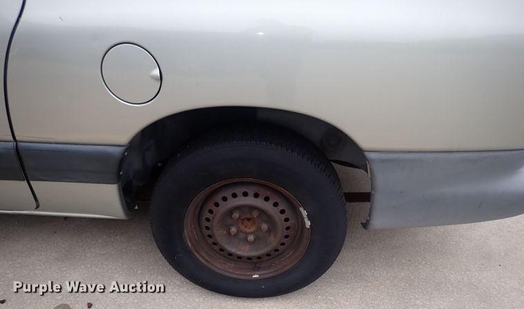 image for item DQ5052 2000 Dodge Grand Caravan  van
