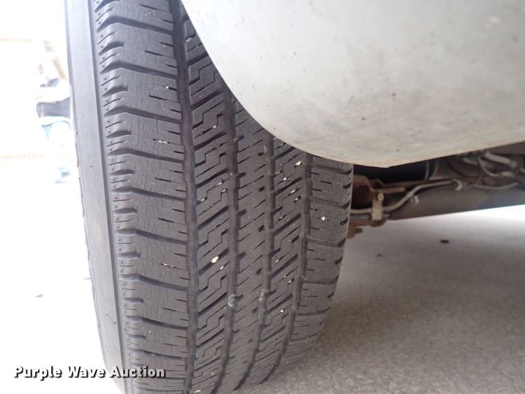 image for item DQ5052 2000 Dodge Grand Caravan  van