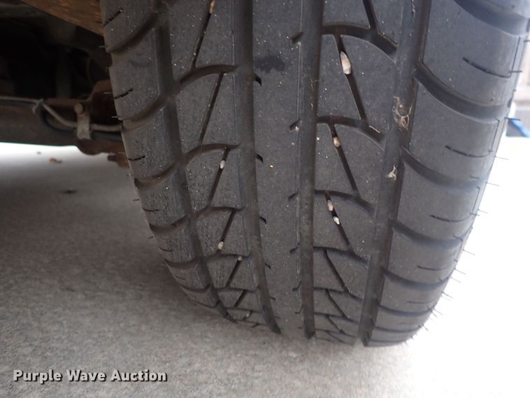 image for item DQ5052 2000 Dodge Grand Caravan  van