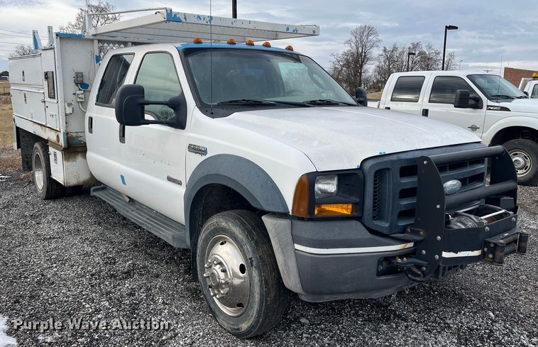 image for item DR7427 2007 Ford F550 Super Duty  Crew Cab utility / service truck