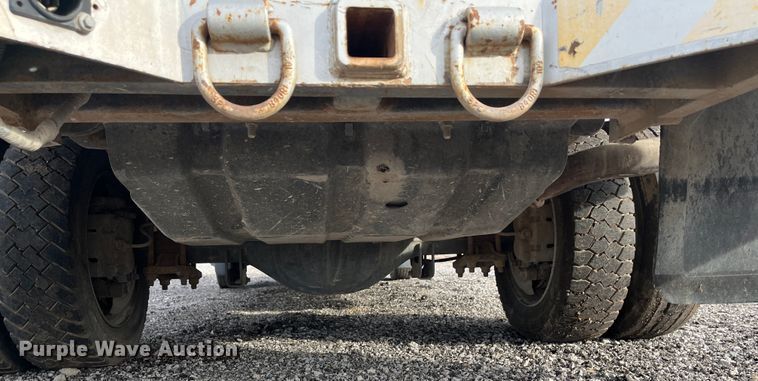 image for item DR7427 2007 Ford F550 Super Duty  Crew Cab utility / service truck