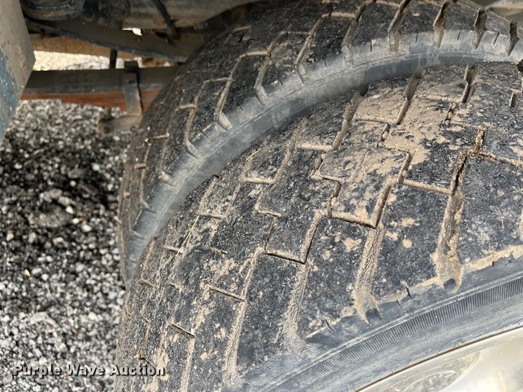 image for item DR7427 2007 Ford F550 Super Duty  Crew Cab utility / service truck