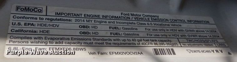 image for item DR8065 2014 Ford F450 Super Duty XL  truck cab and chassis