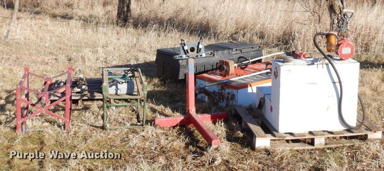 image for item DR8088 Tools