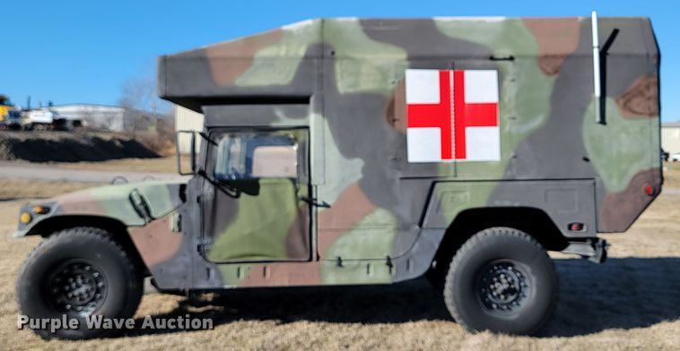 image for item HG9380 1988 Am General Humvee