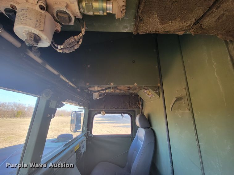 image for item HG9380 1988 Am General Humvee