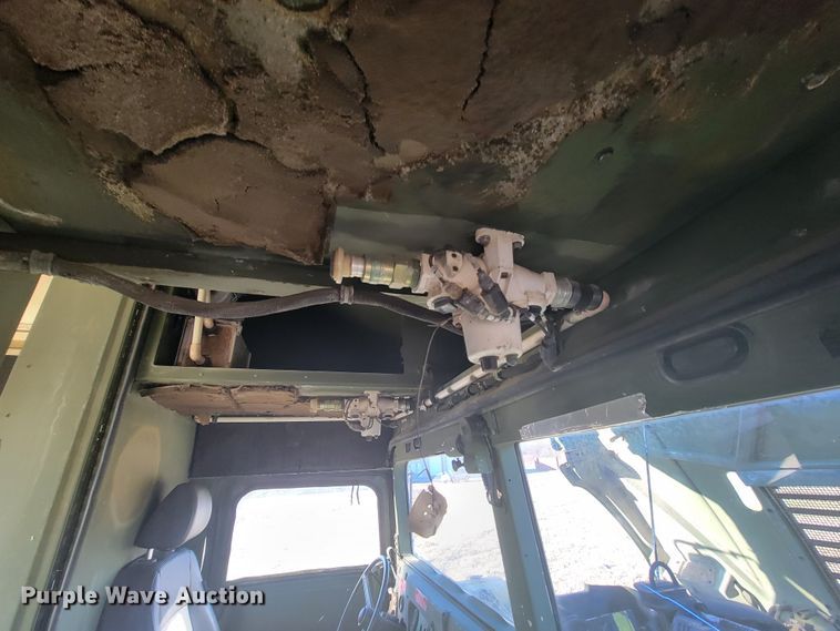 image for item HG9380 1988 Am General Humvee