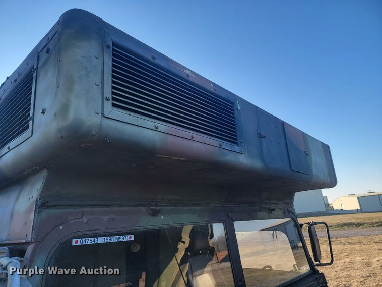 image for item HG9380 1988 Am General Humvee