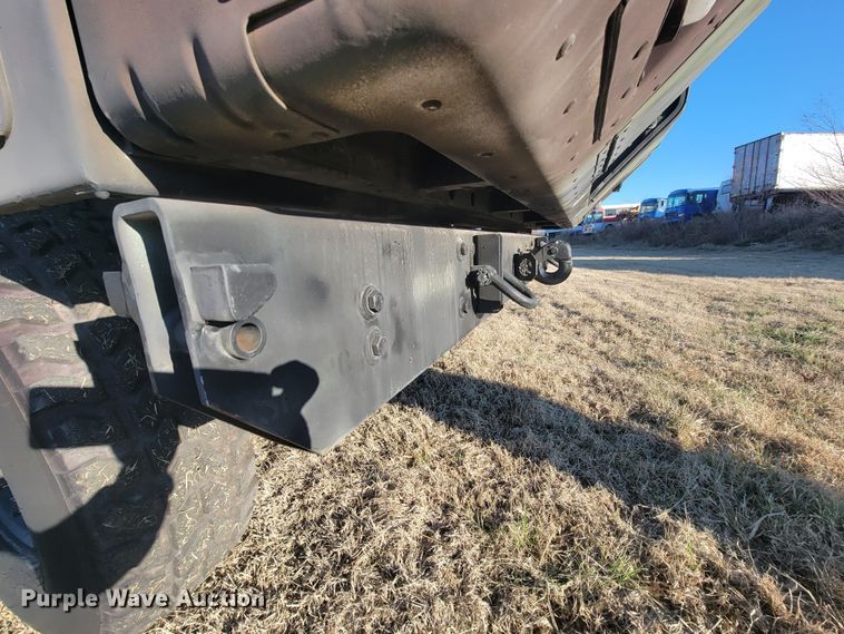 image for item HG9380 1988 Am General Humvee