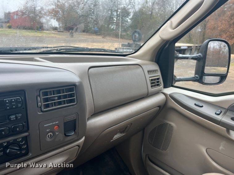 image for item ID9277 2004 Ford F550 Super Duty  dump flatbed truck