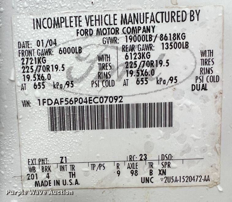 image for item ID9277 2004 Ford F550 Super Duty  dump flatbed truck