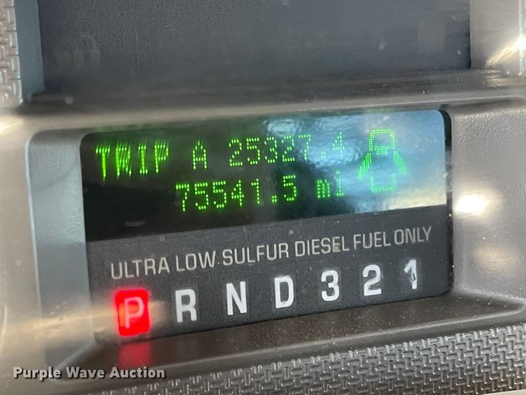 image for item JD9238 2008 Ford F450 Super Duty XL  dump truck