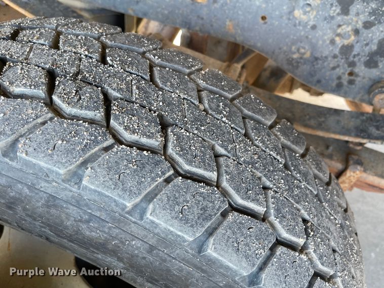 image for item JD9238 2008 Ford F450 Super Duty XL  dump truck