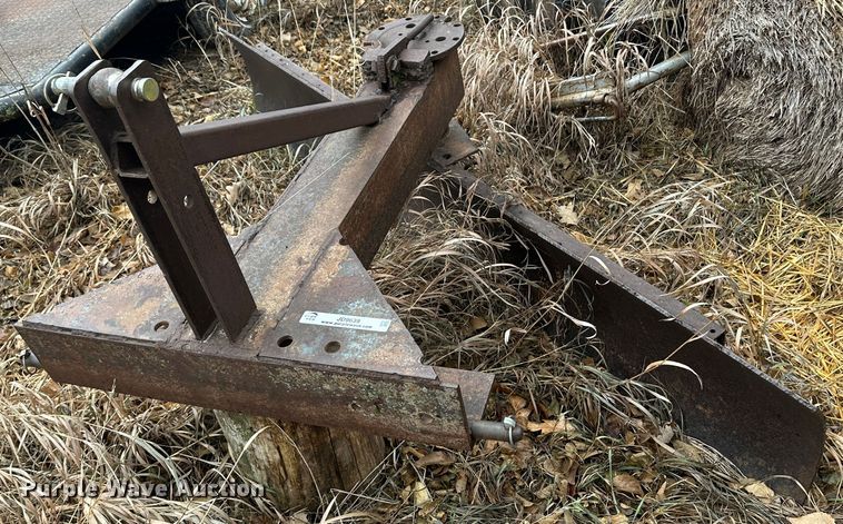 image for item JD9639 90" W three point blade