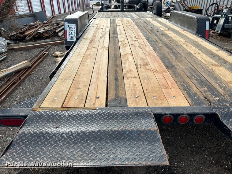 image for item JD9653 2013 Kaufman  equipment trailer