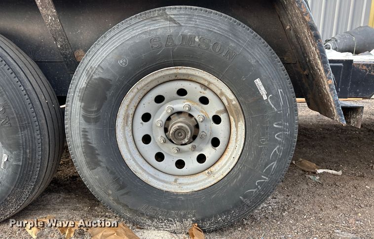 image for item JD9653 2013 Kaufman  equipment trailer