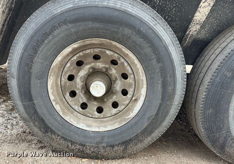 image for item JD9653 2013 Kaufman  equipment trailer