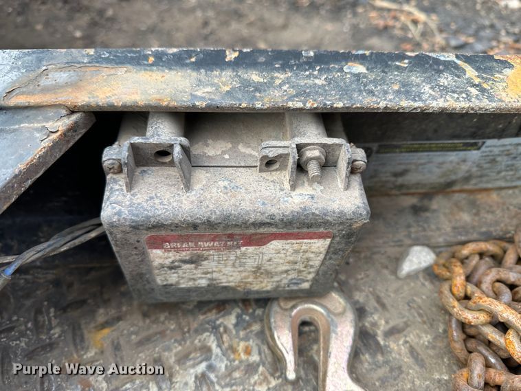 image for item JD9653 2013 Kaufman  equipment trailer