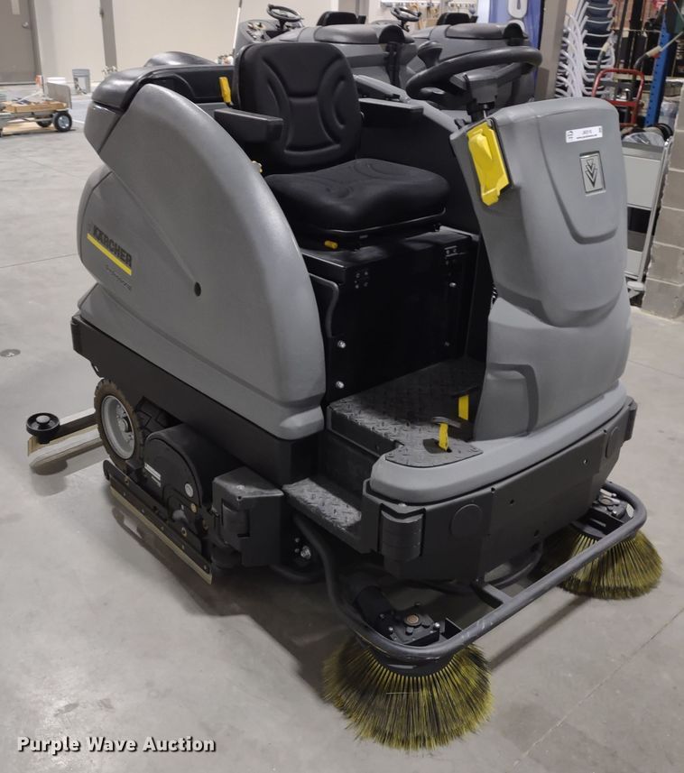 image for item JK9110 Karcher B250R  floor scrubber