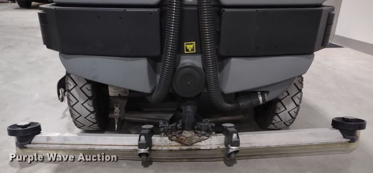 image for item JK9110 Karcher B250R  floor scrubber