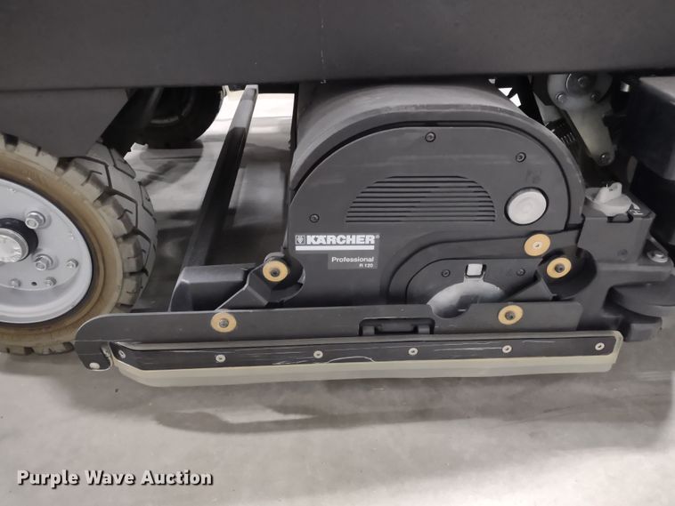 image for item JK9110 Karcher B250R  floor scrubber