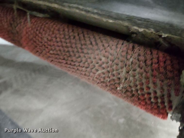 image for item JK9110 Karcher B250R  floor scrubber