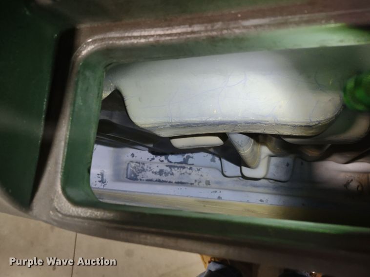 image for item JK9110 Karcher B250R  floor scrubber