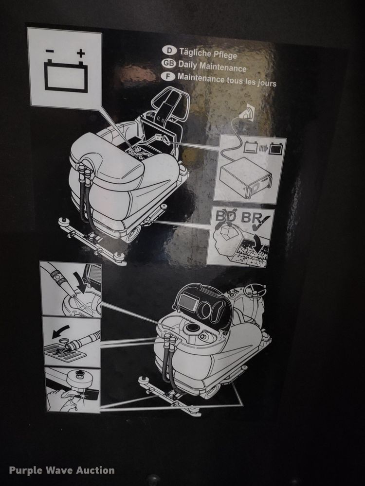 image for item JK9111 Karcher B250R  floor scrubber