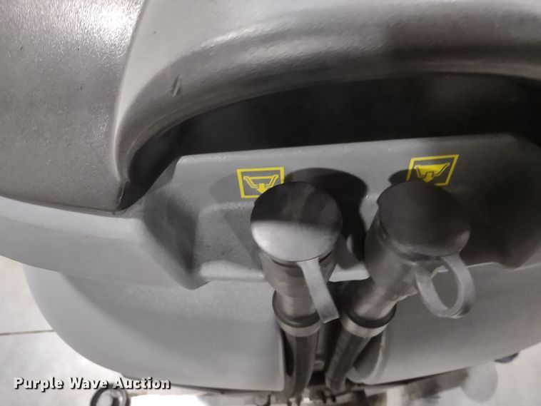 image for item JK9111 Karcher B250R  floor scrubber