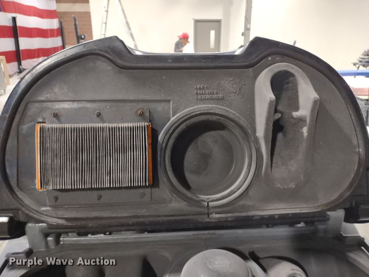 image for item JK9111 Karcher B250R  floor scrubber