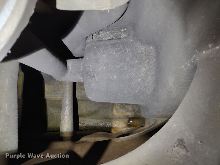 image for item JK9111 Karcher B250R  floor scrubber