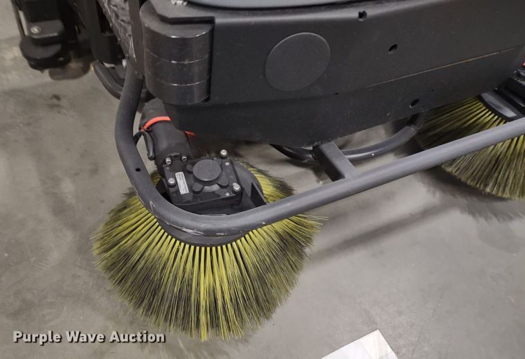 image for item JK9111 Karcher B250R  floor scrubber