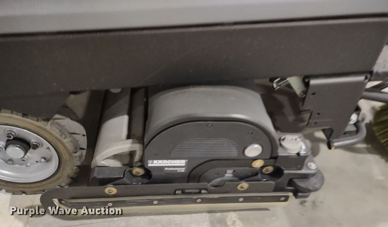 image for item JK9111 Karcher B250R  floor scrubber