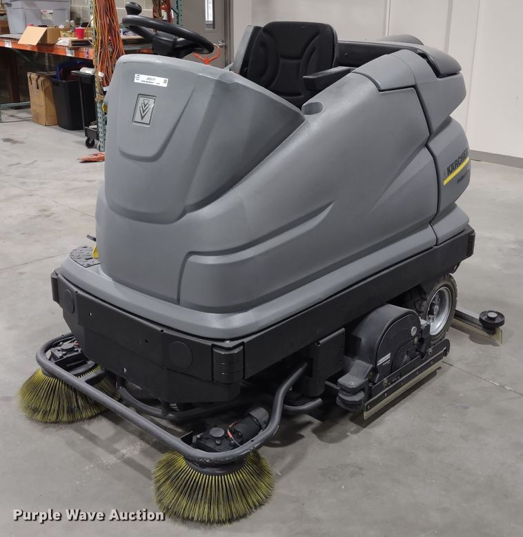 image for item JK9112 Karcher B250R  floor scrubber