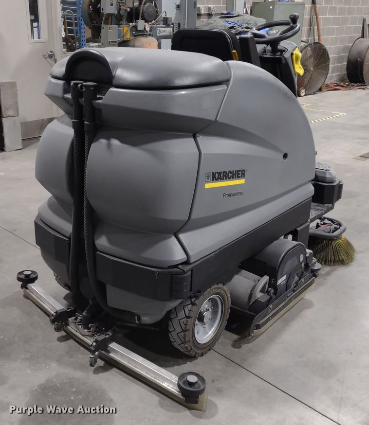image for item JK9112 Karcher B250R  floor scrubber