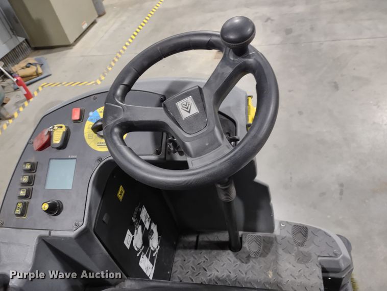 image for item JK9112 Karcher B250R  floor scrubber