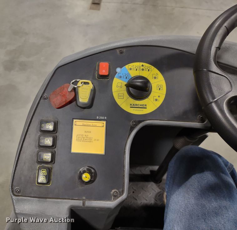 image for item JK9112 Karcher B250R  floor scrubber