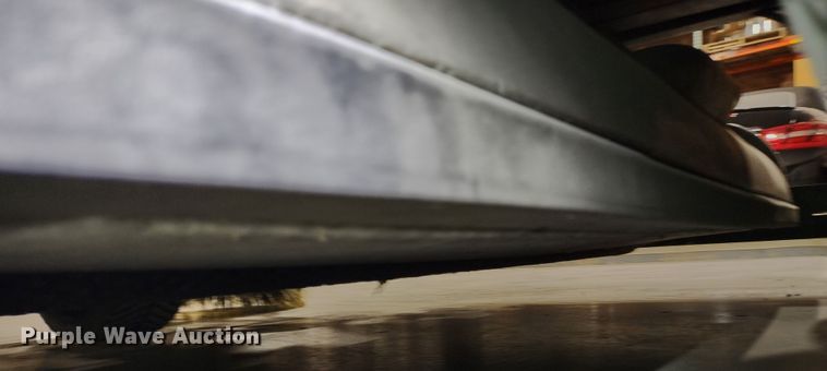 image for item JK9112 Karcher B250R  floor scrubber