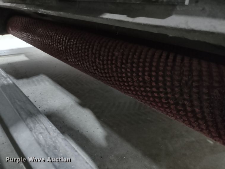 image for item JK9112 Karcher B250R  floor scrubber