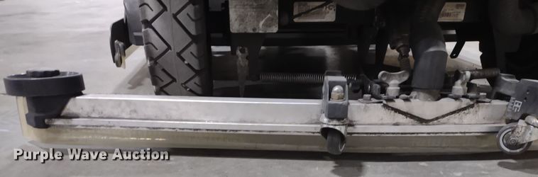 image for item JK9112 Karcher B250R  floor scrubber