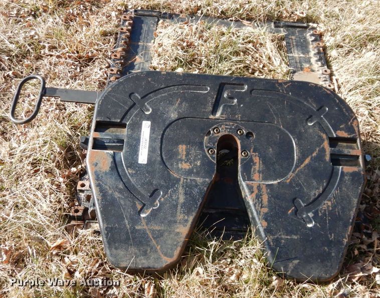 image for item JK9122 Fontaine  Fifth wheel hitch